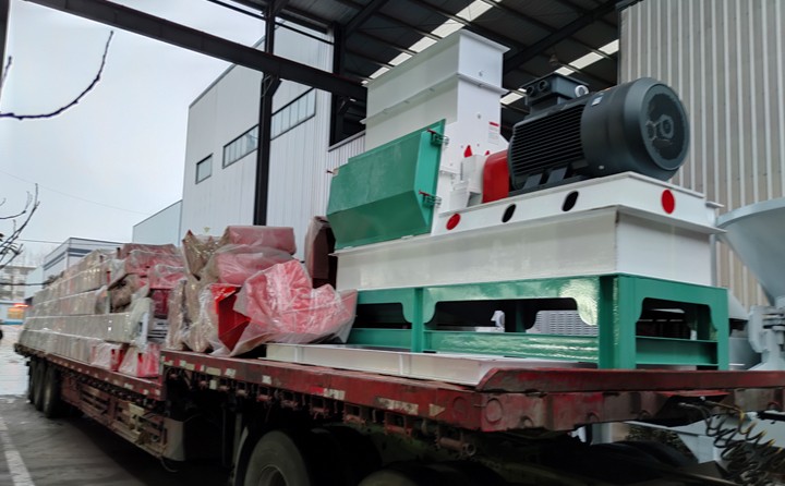 锯末颗粒机即将发往河南郑州.jpg 锯末颗粒机即将发往河南郑州.jpg