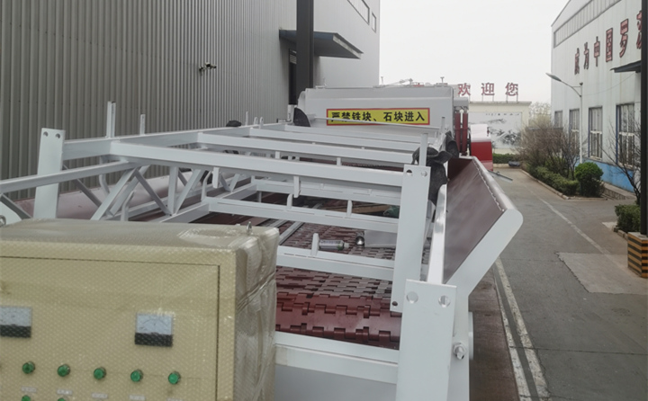 生产线配套设备.jpg 生产线配套设备.jpg