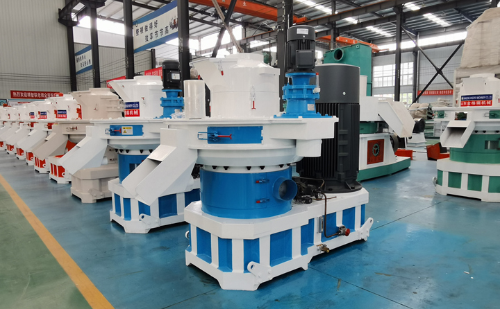 木屑制粒机.jpg 木屑制粒机.jpg