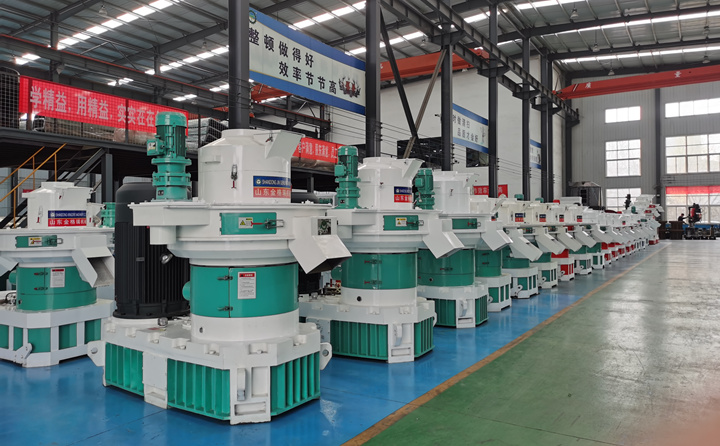 木屑制粒机.jpg 木屑制粒机.jpg