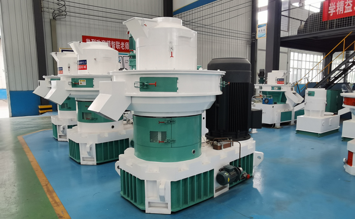 木屑制粒机.jpg 木屑制粒机.jpg