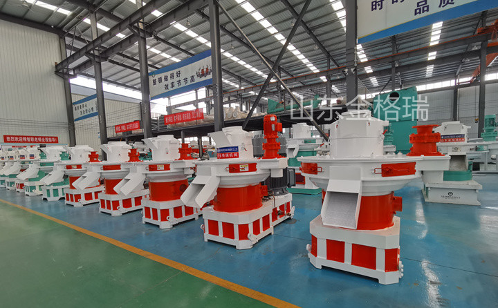 木屑制粒机.jpg 木屑制粒机.jpg